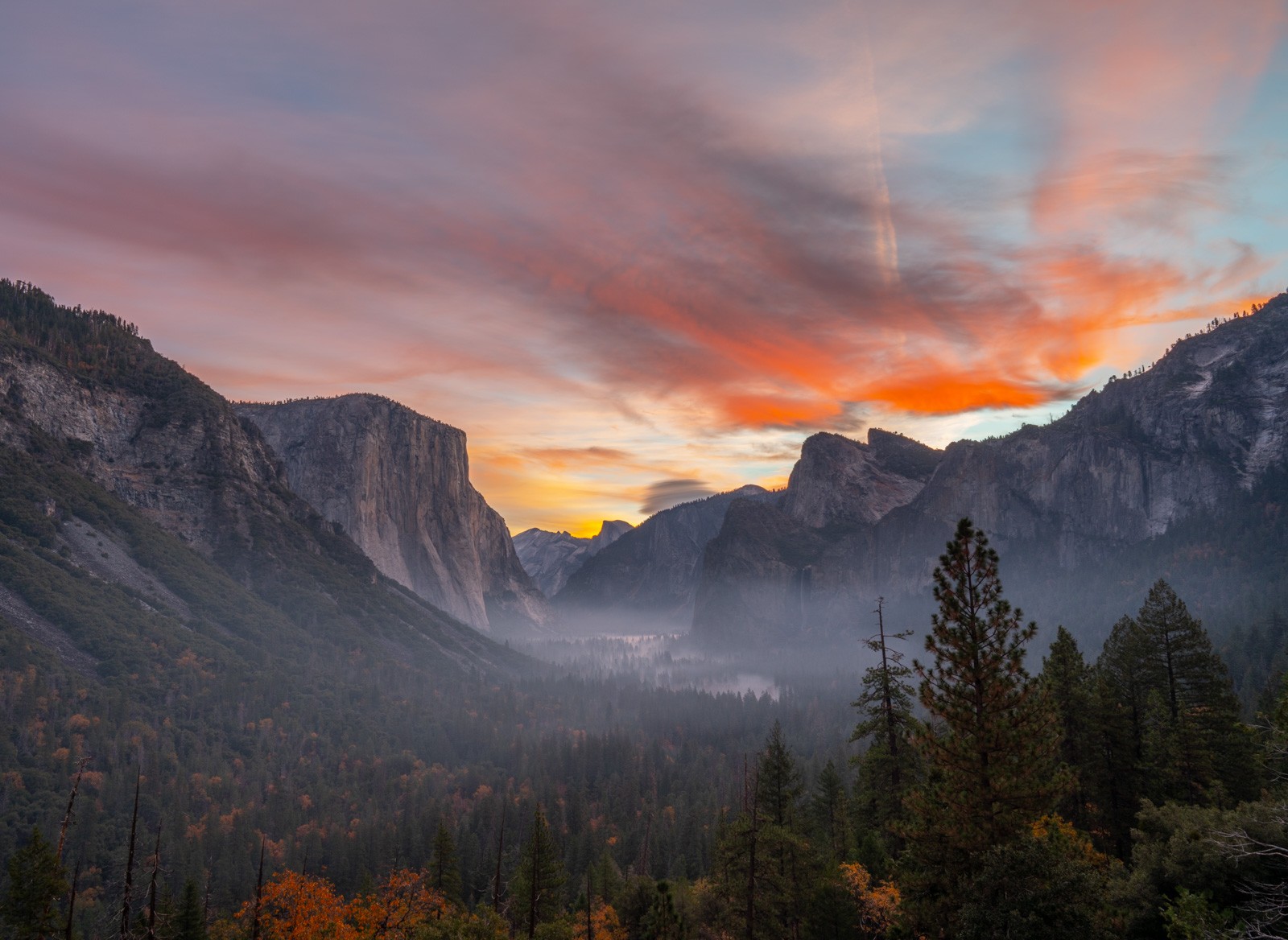 Tunnel View - Maxim Aleksa